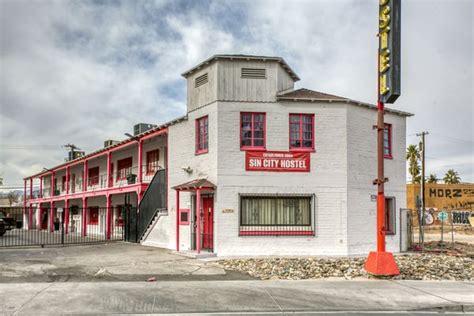 sin city hostel reviews|Sin City Hostel, Las Vegas .
